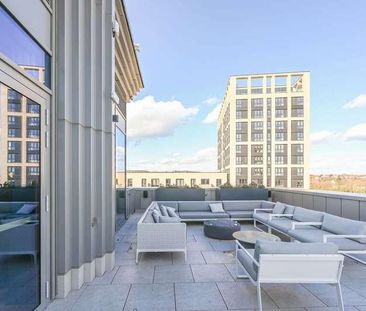 Greenford Quay, Greenford, UB6 - Photo 1