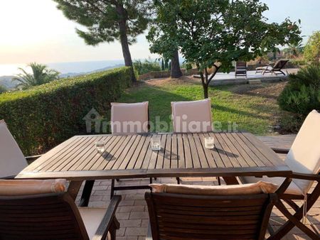Villa unifamiliare Contrada Capuccio 10, Santa Caterina dello Ionio - Photo 2