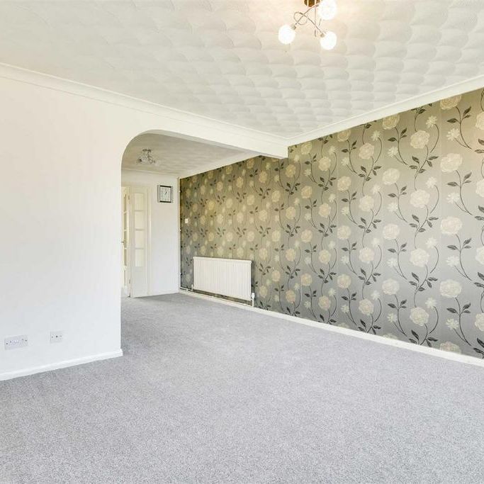 3 bedroom terraced house to rent - Photo 1