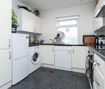 5 bedroom house to rent - Photo 1
