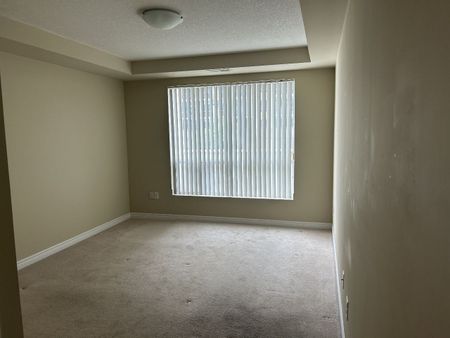 For Lease - 1030 Coronation Drive Unit# 201, London North, Ontario - Photo 4