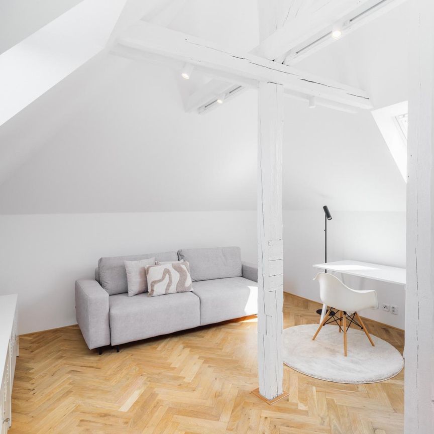 Apartment for rent, 3+1 - 2 bedrooms, 144m - Фото 1