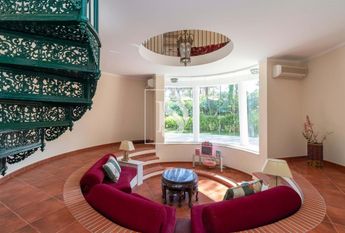 Moradia T8 em Setúbal