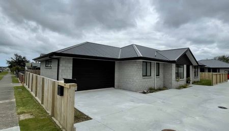 Brand New Build on Crinan - Photo 3