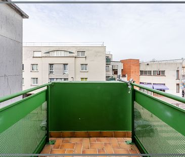 SAVIGNY LE TEMPLE : appartement T2 en location + Boc en sous-sol - Photo 3