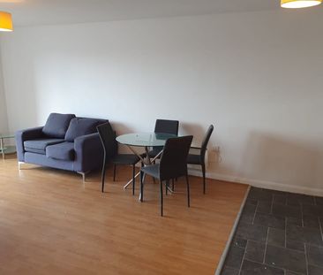 2 Bed Flat, Hessel Street, M50 - Photo 1