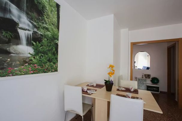 Carrer dels Lleons, Valencia, Valencian Community 46022 - Foto 1