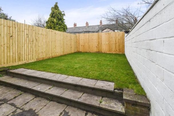 Topaz Street - Photo 1