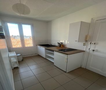 Location Appartement 1 pièce 21m² - Photo 2