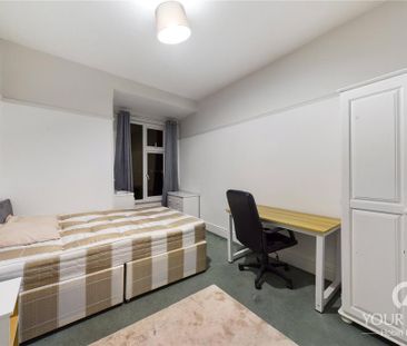 6 bedroom house to rent - Photo 4