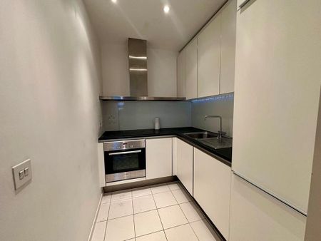 1 bedroom flat to rent - Photo 4