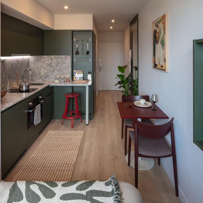 Studio to rent - Photo 1