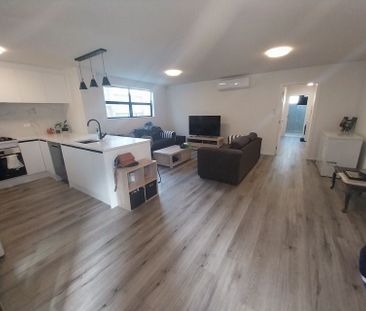 Modern 2-bedroom Apartment in Central Hamilton - Photo 1