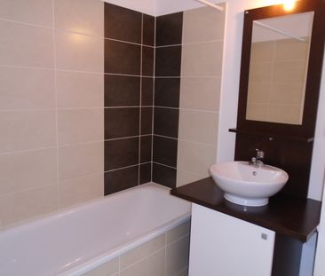 Location Appartement 2 pièces 40m² CUSSET 03300 - Photo 3