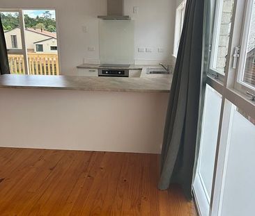 Charming 2BR Unit Property, close to the city. - Photo 6