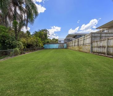16 Old Northern Road, Everton Park QLD 4053 - House For Rent | Domain - Photo 4