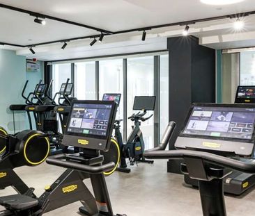Thames Quarter .Split Level Gym . Fitness Studio. Pet Friendly . Re... - Photo 1