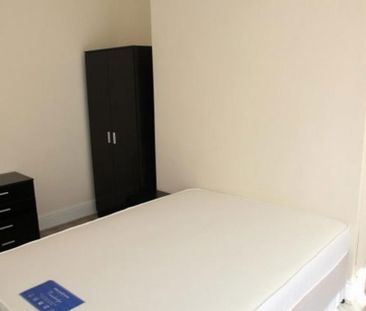 3 bedroom house to rent - Photo 3