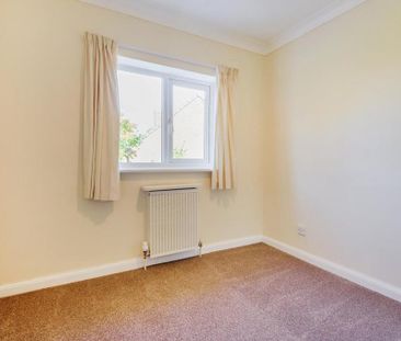 4 bedroom detached house to rent - Photo 1