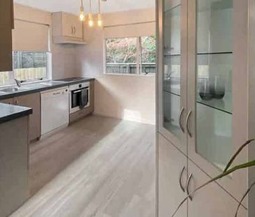 Partly Furnished Standalone House - Photo 3