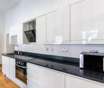 Studio to rent - Photo 4