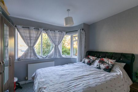 2 bedroom ground floor maisonette to rent - Photo 2