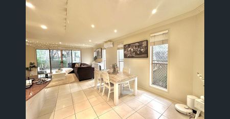 4 Bedroom Unfurnished Duplex in Surfers Paradise! - Photo 3