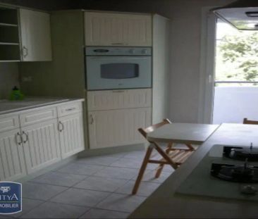 Appartement à louer 3 pièces 69m² - Photo 2