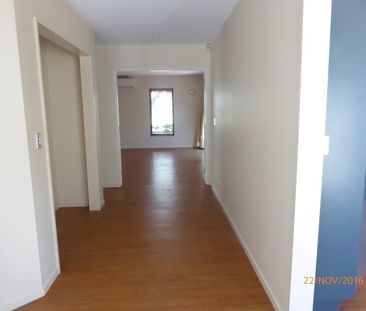 TOWNHOUSE - 4 BEDROOMS - MISSION BAY - Photo 1