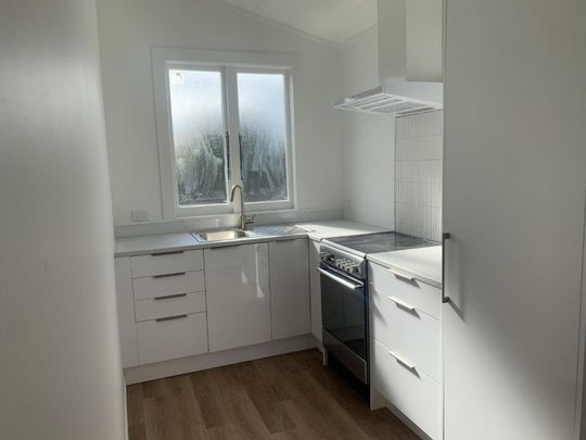 Renovated three bedroom home - Photo 1