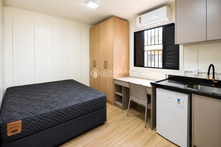 Studio com 1 quarto e 20m² para alugar em Córrego Grande, Florianópolis. - Foto 3