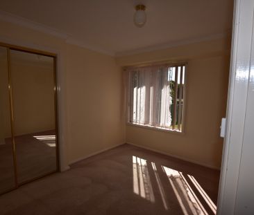 54 Turner Crescent, Orange, NSW 2800 - Photo 6