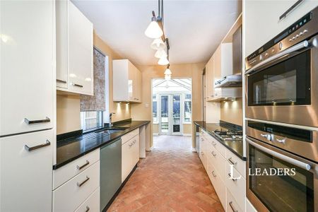 3 bedroom house to rent - Photo 4