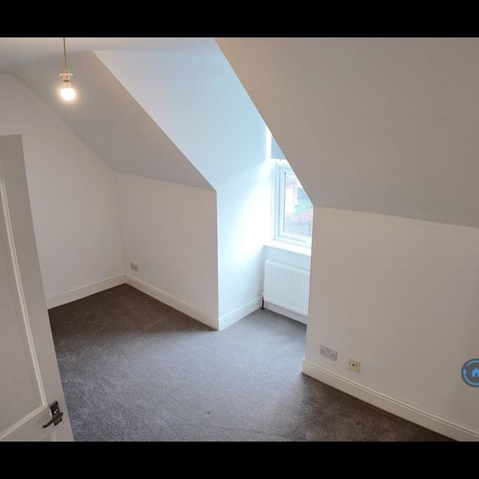 2 bedroom maisonette to rent - Photo 1