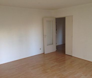 Location Appartement 3 pièces 69m² LYON 7ème - Photo 1