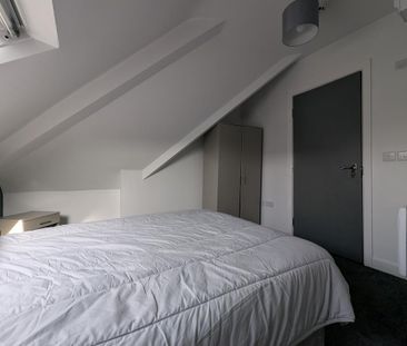 1 bedroom house of multiple occupation to rent - Photo 6