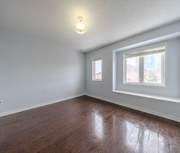 For Lease - 85 Bernard Avenue, Brampton, Ontario - Photo 6