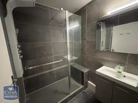 Location Appartement 4 pièces 86m² BORDEAUX 33300 - Photo 3