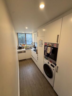 Middle Park - Photo 1