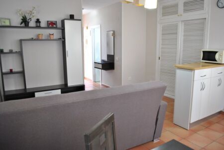 Apartment - Torremolinos (Centro) - Photo 2