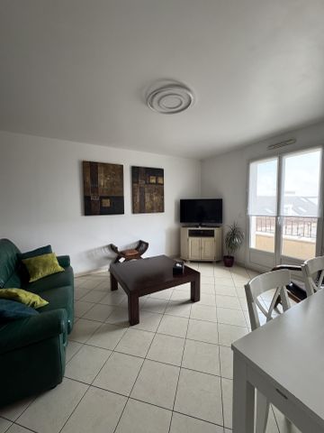 Location Appartement 3 pièces 64m² VAUJOURS 93410 - Photo 2