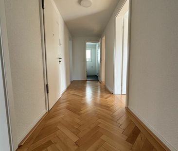 Moderne 3.5-Zimmer-Wohnung an zentraler Lage - nur wenige Schritte ... - Photo 6