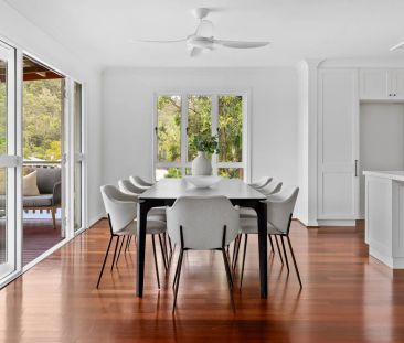 SPACIOUS FAMILY HOME WITH VIEWS - Photo 2