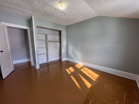 For Lease - 19 Cambridge Street Unit# 2, Kawartha Lakes, Ontario - Photo 4