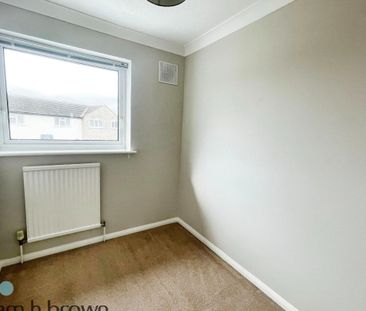 Smythe Close - Photo 5