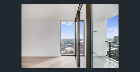 Breathtaking Water Views of Darling Harbour and Marvelous City View Apartment - Photo 2