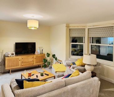 1 bedroom Flat To Let Total Size: 797 SQ FT - Photo 2