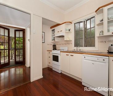 19 Ruskin Street, Taringa, QLD 4068 - Photo 1