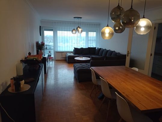 Appartement te huur - Photo 1