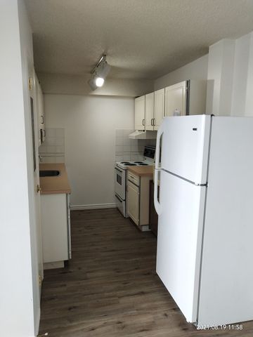 801 - 314 - 14 ST NW, Calgary - Photo 3